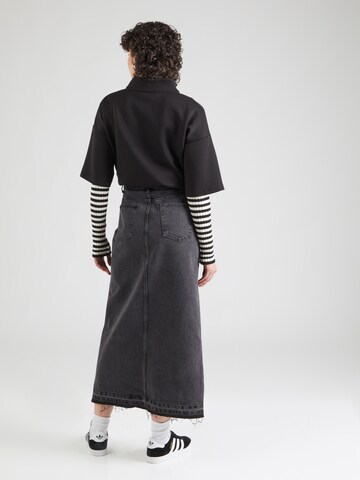 Trendyol - Falda en negro