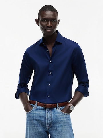 Coupe slim Chemise 'New York' TOMMY HILFIGER en bleu : devant