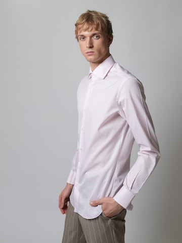 HENRIK Slim fit Button Up Shirt in Pink