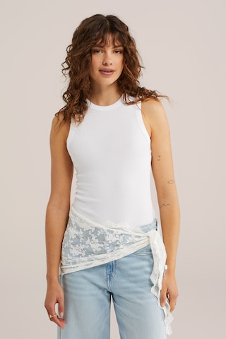 WE Fashion Top - fehér: elől