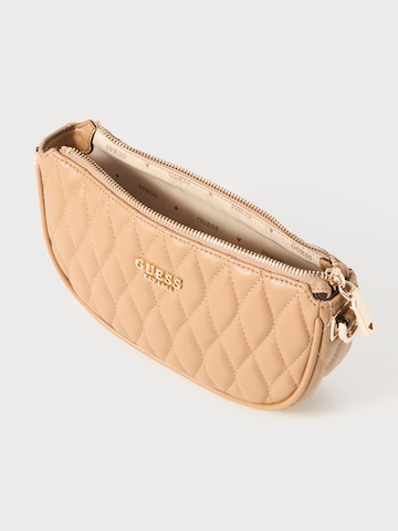 GUESS Olkalaukku 'VALLA' värissä beige: takapuoli