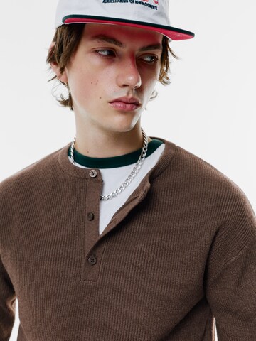 Pull&Bear Neulepaita värissä ruskea