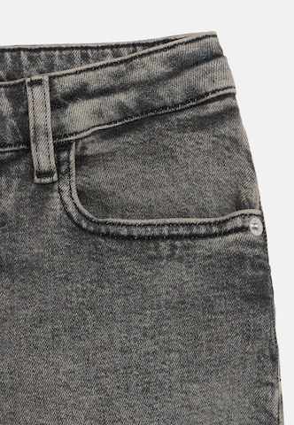 Calvin Klein Jeans Loosefit Jeans in Grau