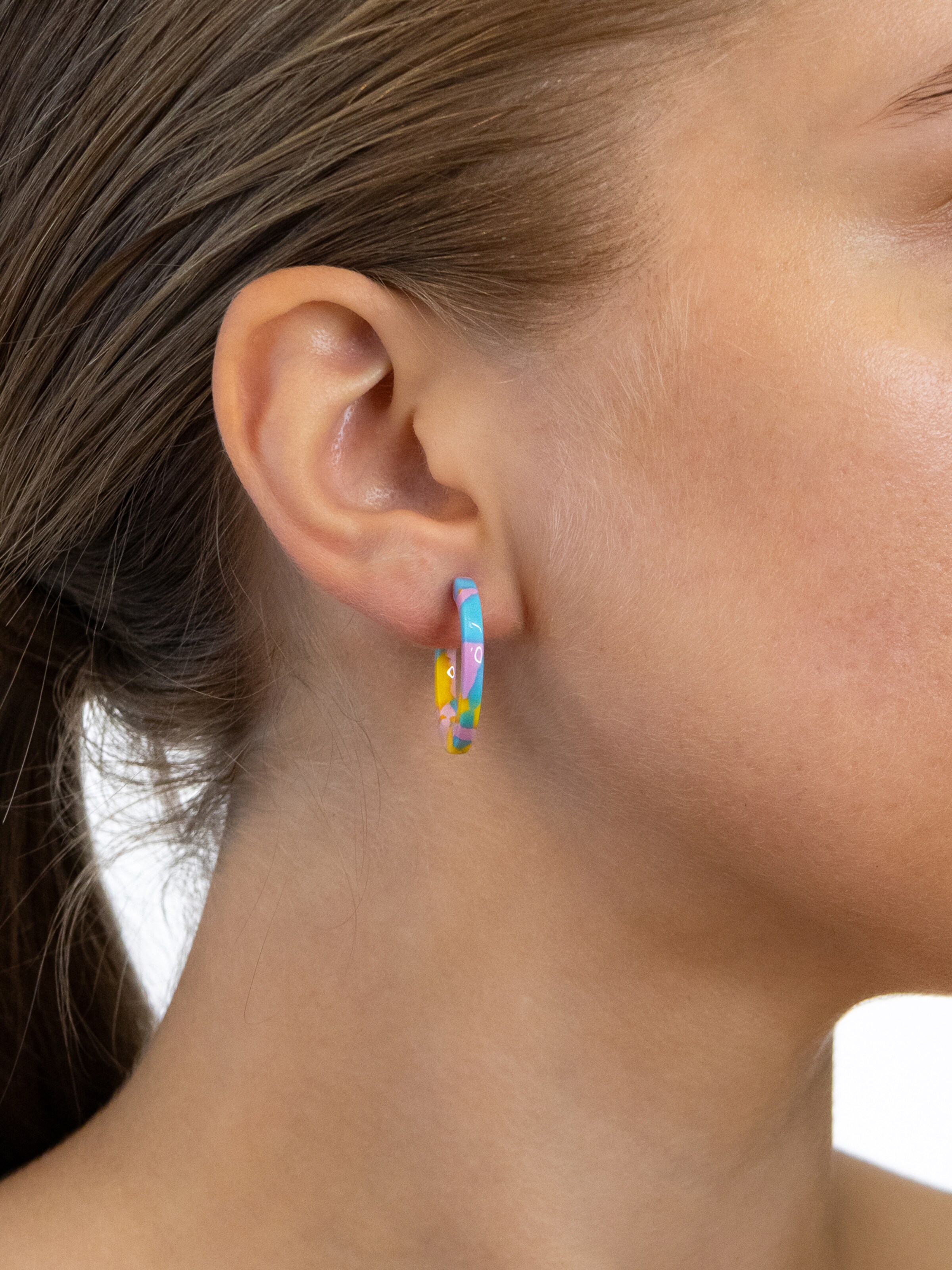 Fräulein Wunder Ohrringe 'Anni' in Pink: Vorderseite