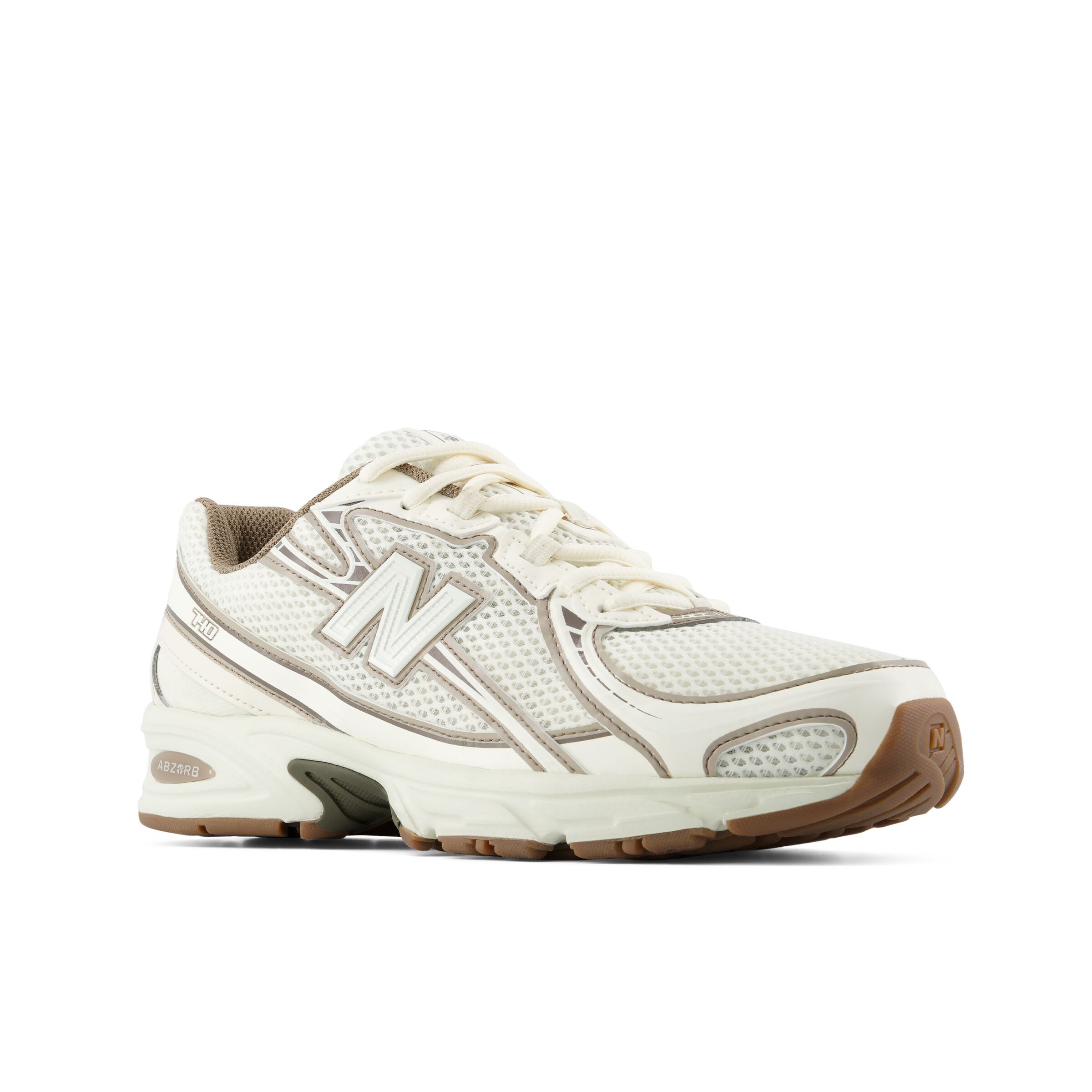 new balance Platform trainers 'Sneaker 740' in White