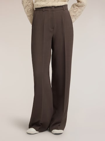 Pantaloni di MOTIVI in grigio