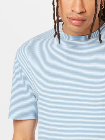 T-Shirt 'CALIN' minimum en bleu
