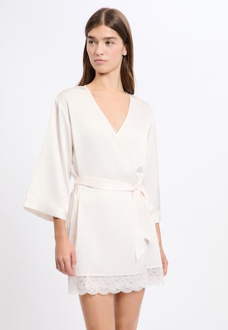 Vestaglia 'Desire' di ETAM in beige: frontale