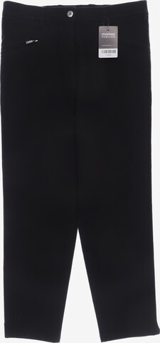 Zaffiri Jeans in 30 in Black: front