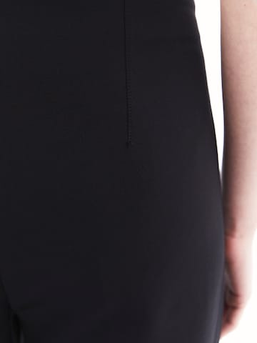 Loosefit Pantalon à plis OXXO en noir