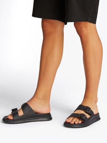 TOMMY HILFIGER Papucs 'DENSITY' - fekete