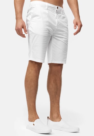 Regular Pantalon 'San' INDICODE JEANS en blanc