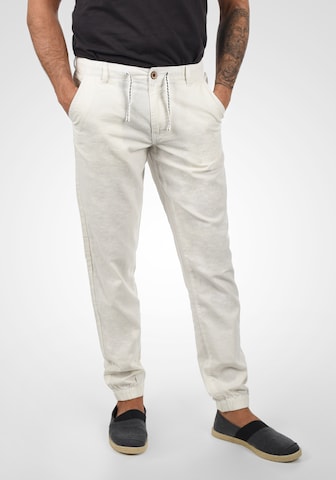 Tapered Pantaloni 'Lennik' di BLEND in bianco: frontale