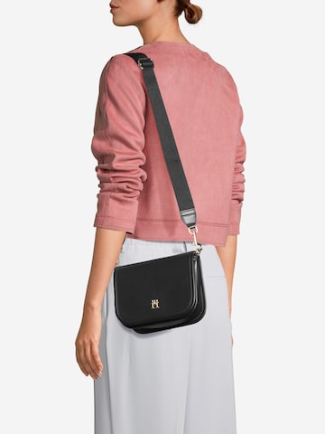 TOMMY HILFIGER Crossbody bag in Black