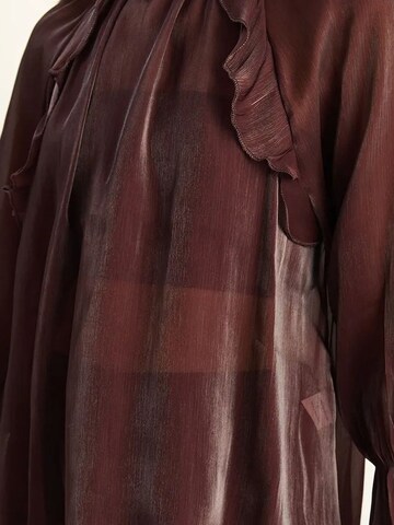 Camicia da donna di Bianco Lucci in rosso