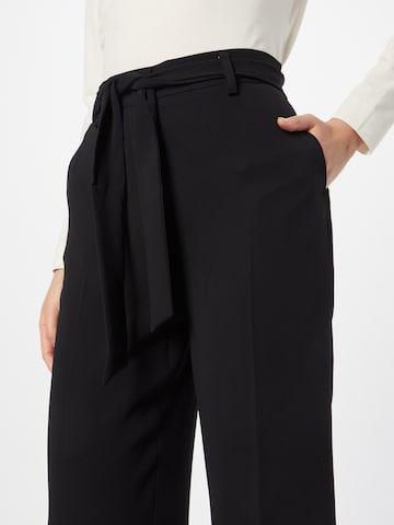 GERRY WEBER Regular Pleated Pants in Black