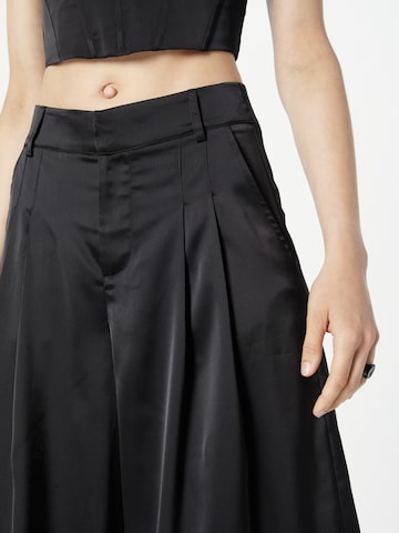 Misspap Široke hlačnice Hlače z naborki | črna barva
