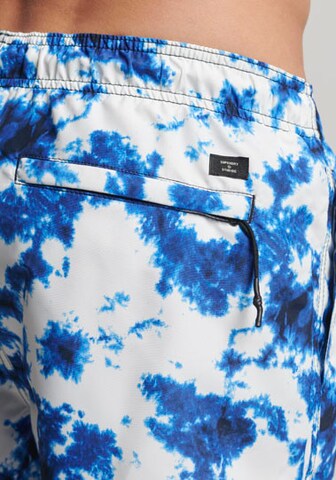 Superdry Zwemshorts 'Studios' in Blauw