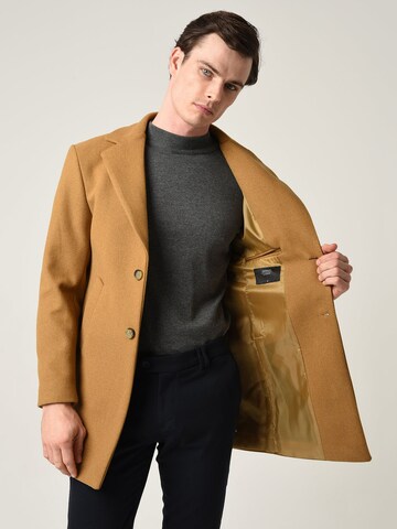 Manteau mi-saison Antioch en jaune