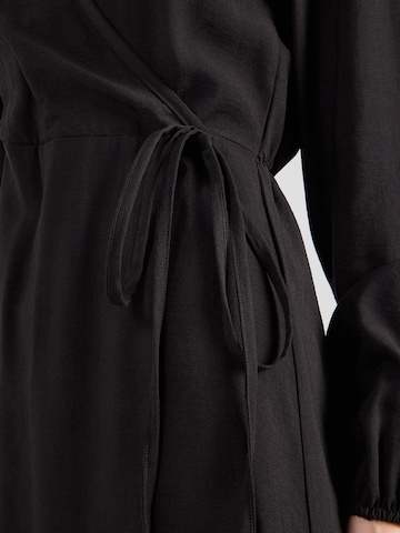 Rochie 'Elmira' de la ABOUT YOU pe negru