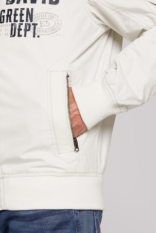 CAMP DAVID Stone Washed Blouson mit Kapuze und Artworks in Grau