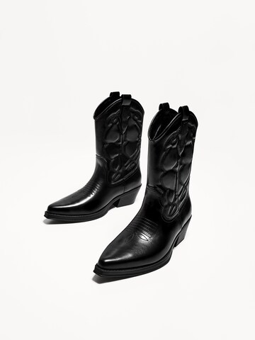 Bershka Kovbojské boty – černá