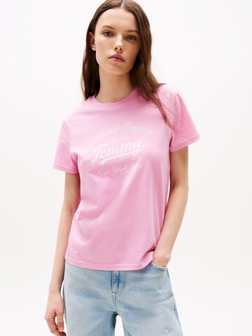Maglietta 'ESSENTIAL' di Tommy Jeans in rosa: frontale