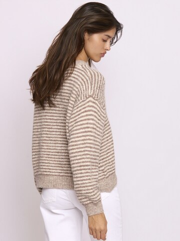 Lilavie Strickjacke ' Patii ' in Beige
