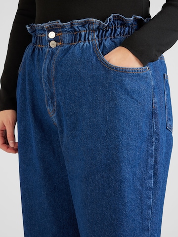 Trendyol Curve Regular Jeans in Blauw
