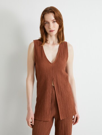 Koton Top in Brown: front