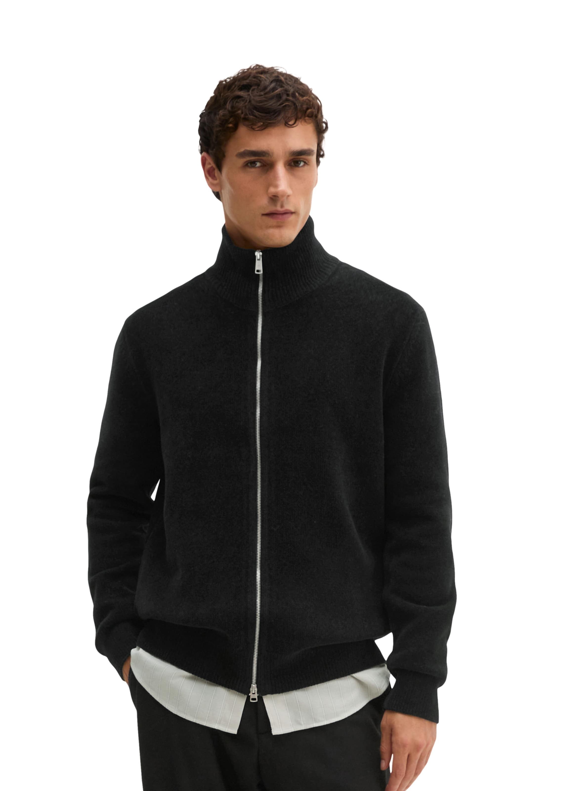 Marc O'Polo Knit Cardigan in Black: front
