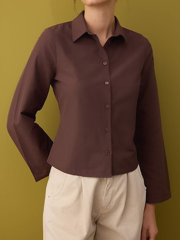 Trendyol - Blusa en marrón