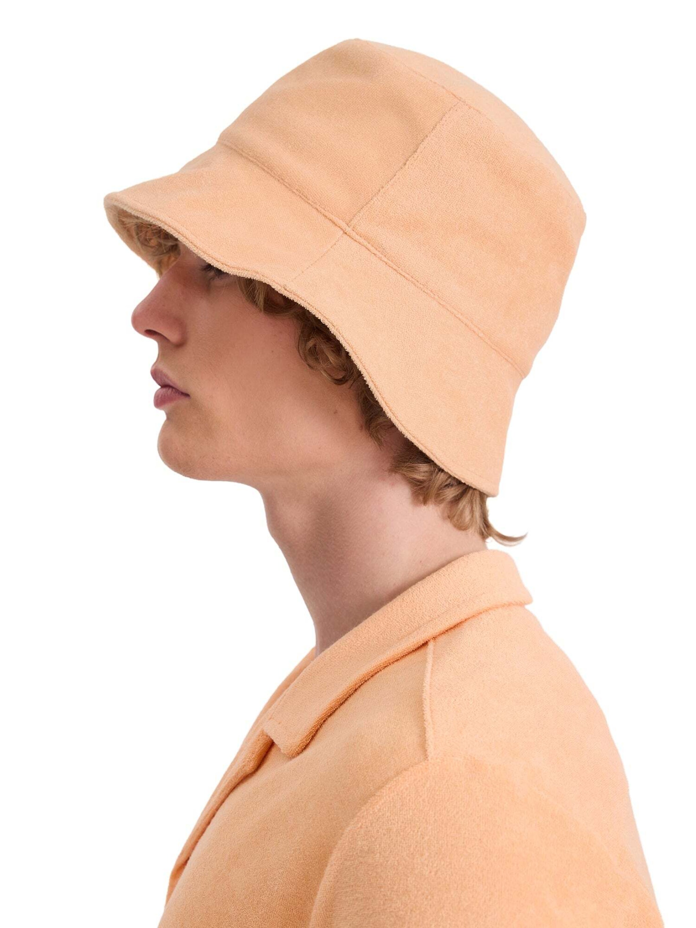 Cappello di WESTMARK LONDON in arancione