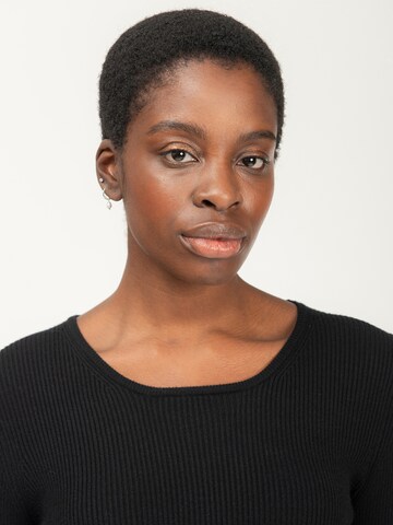 Influencer Sweater in Black