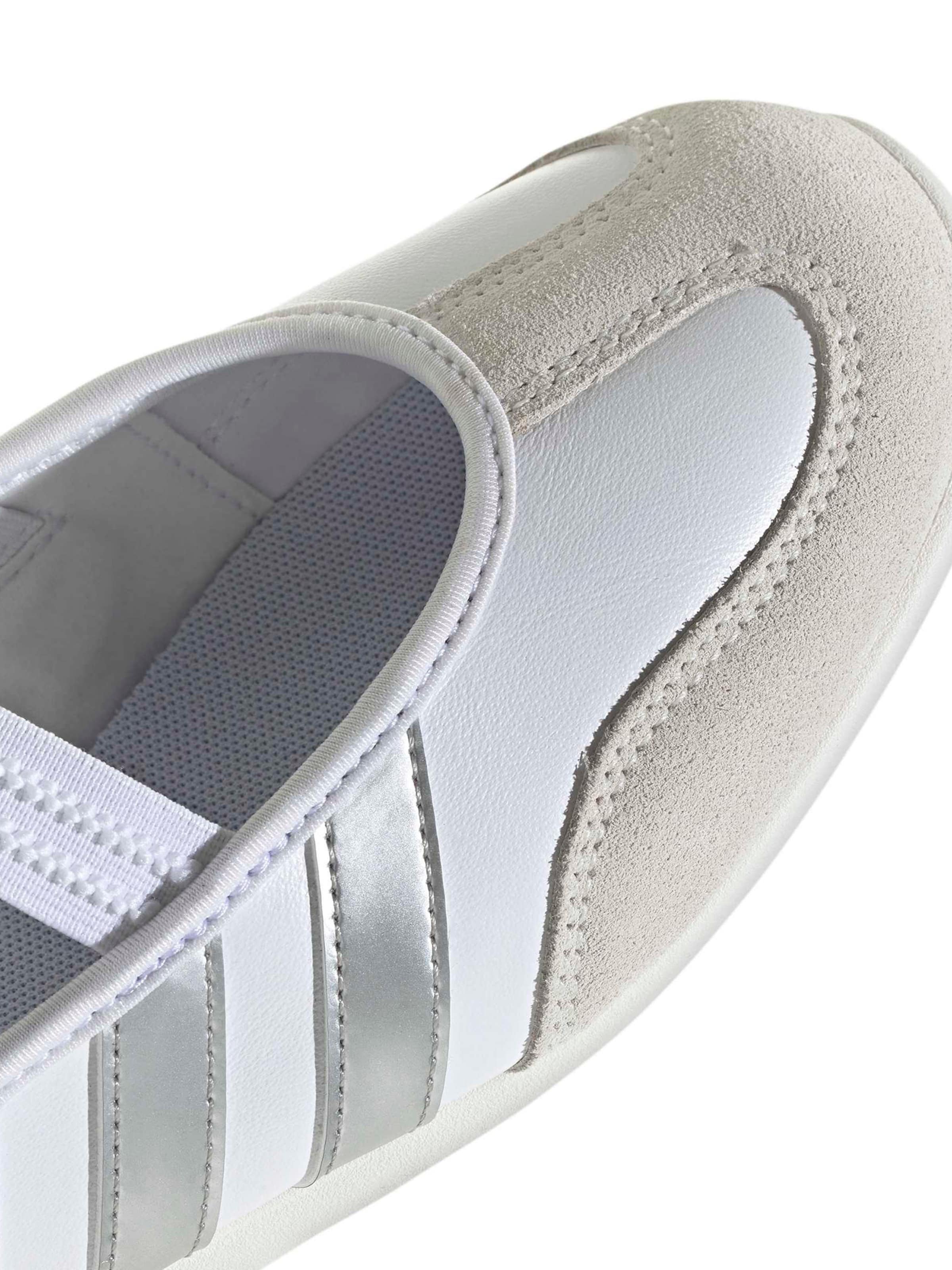 ADIDAS SPORTSWEAR Балетки с ремешком 'BARREDA' в Белый