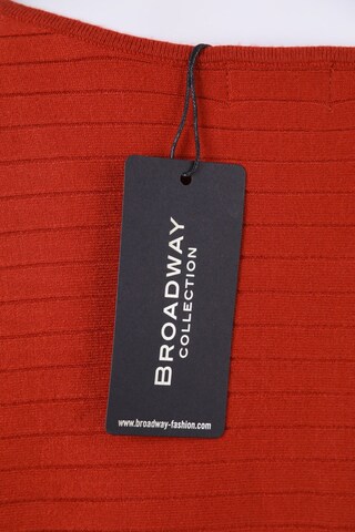 BROADWAY NYC FASHION Sweater & Cardigan in XL in Red