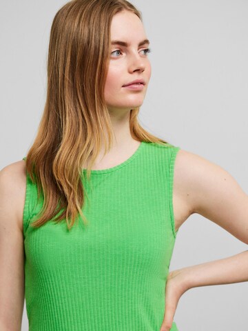 PIECES - Vestido 'Mibbi' en verde