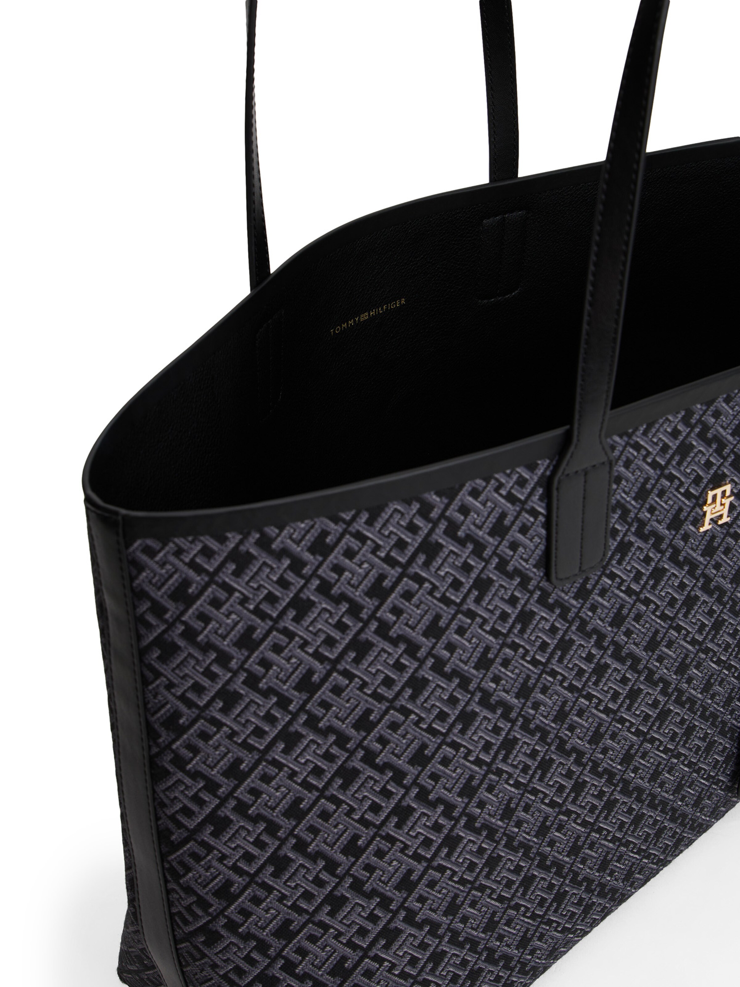 TOMMY HILFIGER Μεγάλη τσάντα σε μαύρο