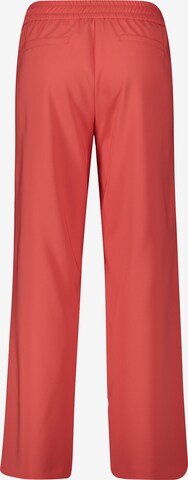 Regular Pantalon Betty Barclay en rouge