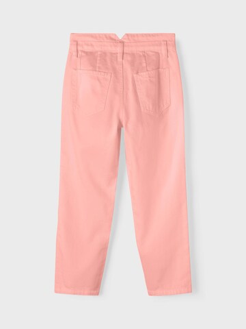 NAME IT Lużny krój Spodnie 'Bella' w kolorze różowy