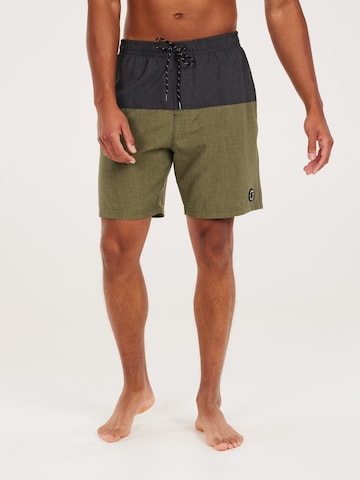 Shorts de bain 'PRTHELI' PROTEST en noir