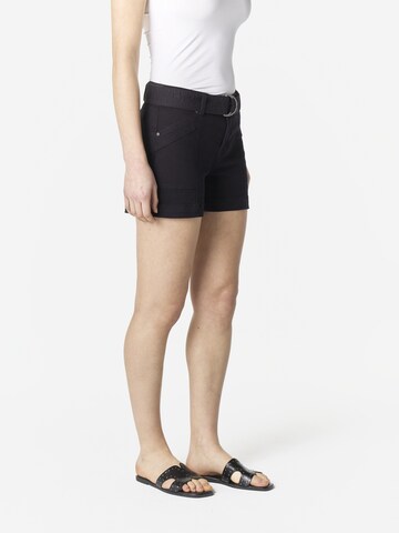 Slimfit Jeans de la KOROSHI pe negru