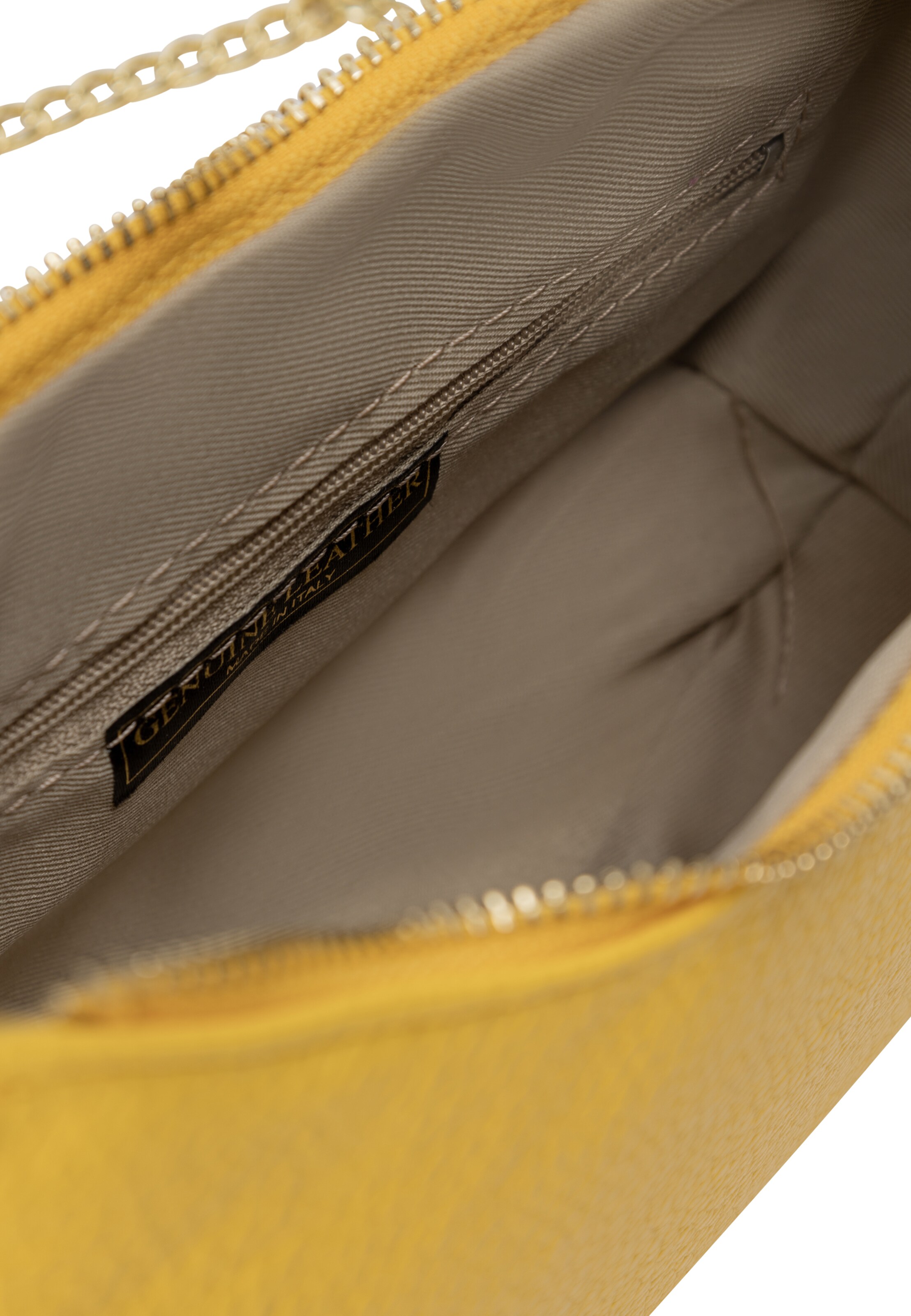 faina Schoudertas in Geel