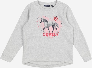 BLUE SEVEN Sweatshirt i grå: forside