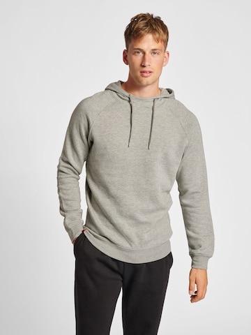 Hummel Sweatshirt in Grijs: voorkant