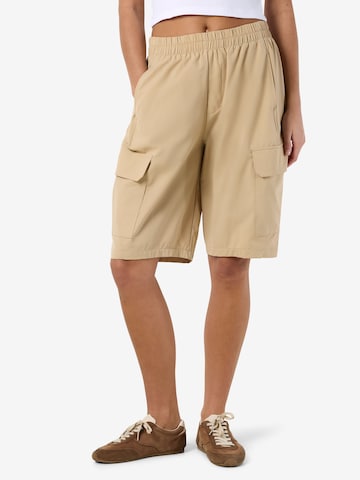 Noisy may Loosefit Cargobroek 'NMKirby' in Wit: voorkant