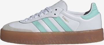 ADIDAS ORIGINALS - Sapatilhas 'Samba' em branco: frente