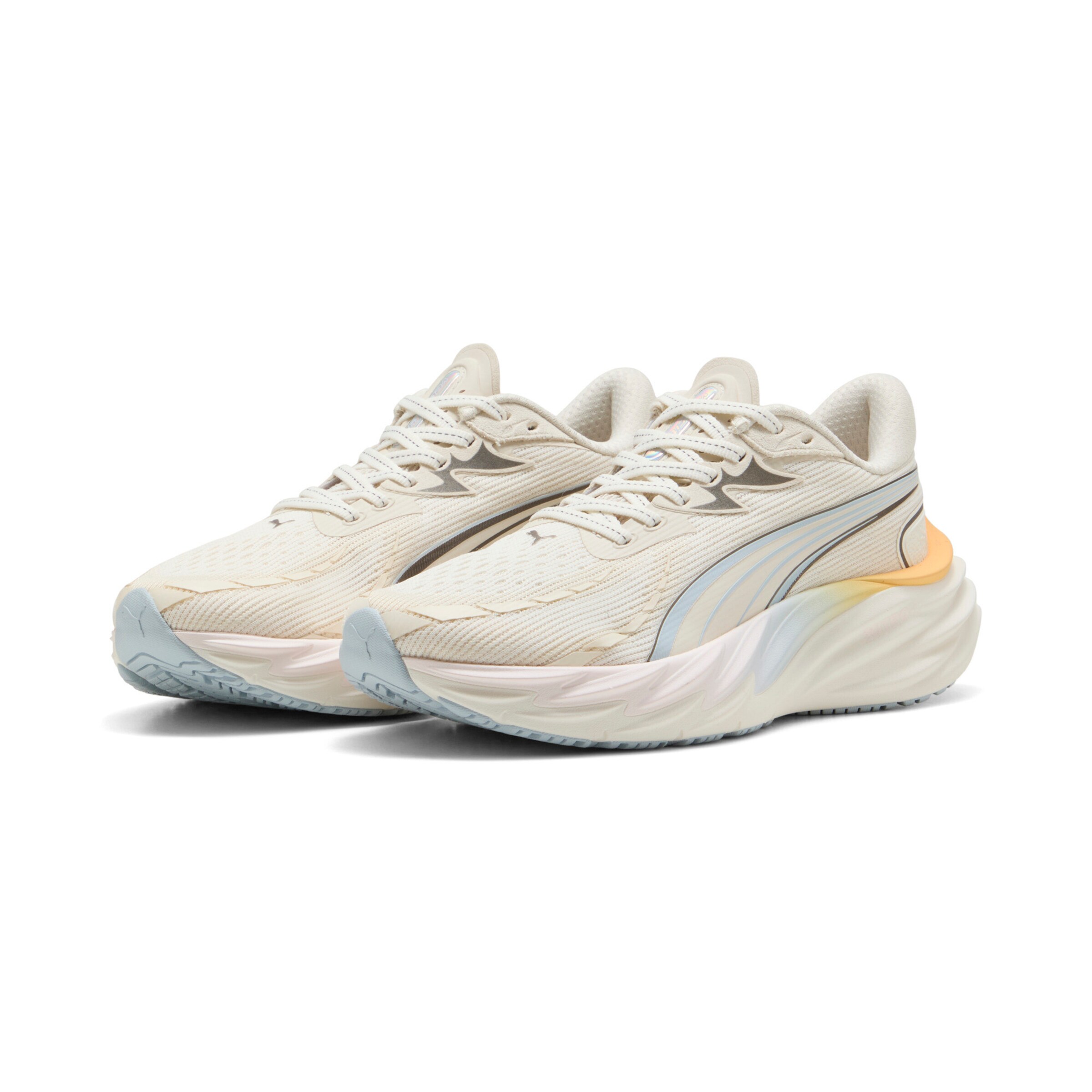PUMA Laufschuh in Beige