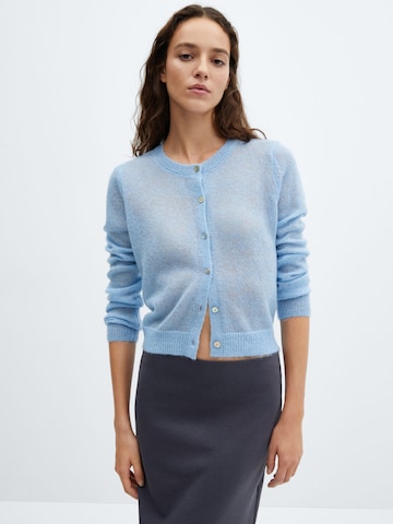 MANGO Strickjacke 'LEVIOSA' in Blau: predná strana