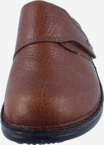 Finn Comfort Mules in Brown